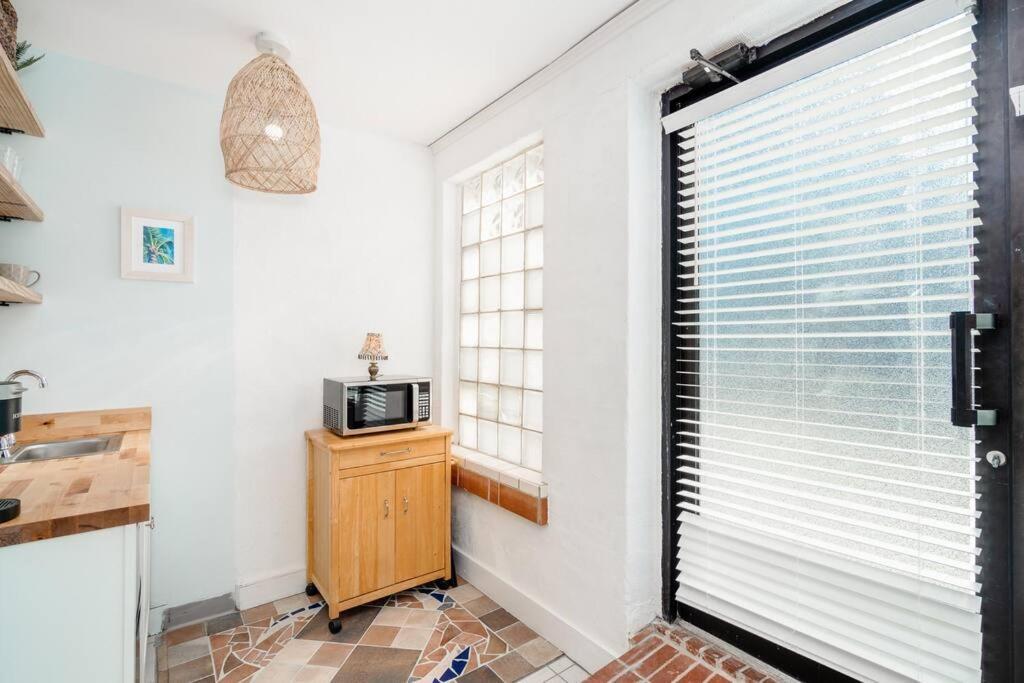 Why Knot Getaway...Rooftop With Waterview! Unit D Beaufort Exterior photo